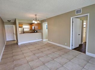 1447 Lake Crystal Dr APT F, West Palm Beach, FL 33411