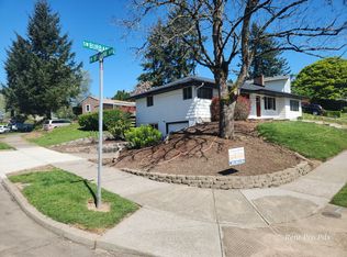 2130 SW Burbank Pl, Portland, OR 97225