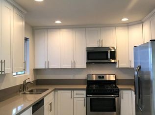 Moorpark, Sherman Oaks, CA 91423