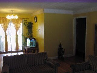 2nd image of 1154 Laurel Ave