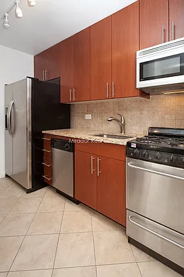 Rented by Mirador Real Estate | media 23