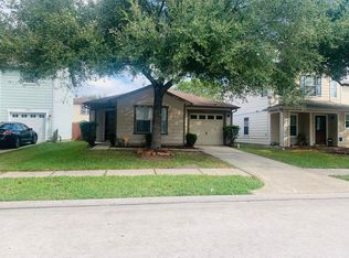 19022 Remington Mill Dr, Houston, TX 77073