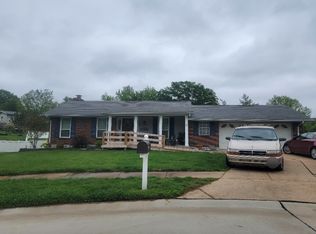 4122 Saddle Back Ct, Saint Louis, MO