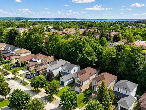 4th image of 100 Copeman Cres