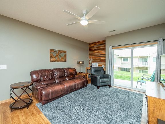 3rd image of 1301 N 6th St APT 10