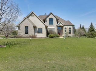 6414 Alex Turn, Caledonia, WI 53108