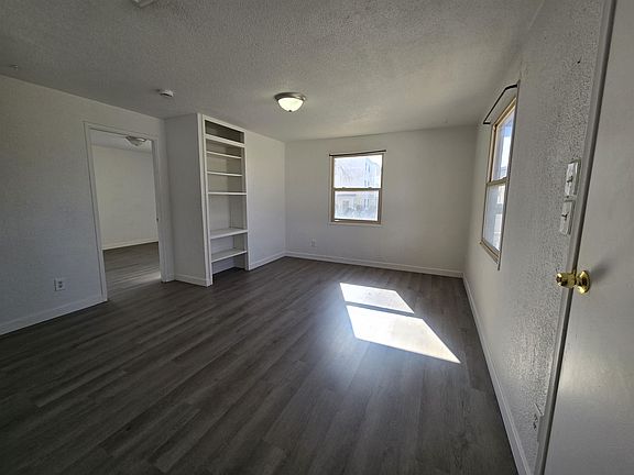 5th image of 1840 Rood Ave