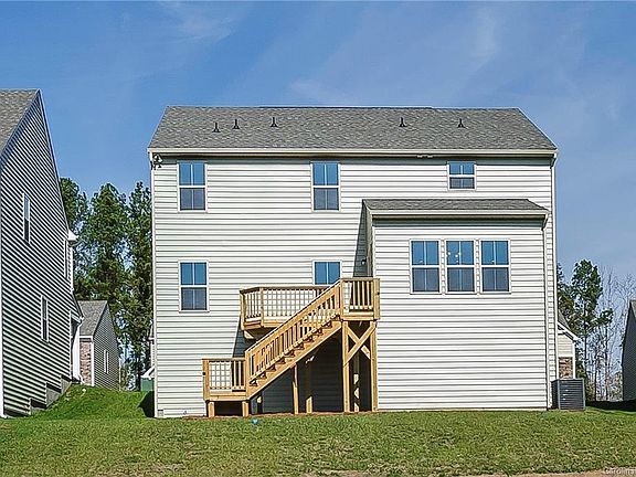 2nd image of 6827 Carradale Way #123
