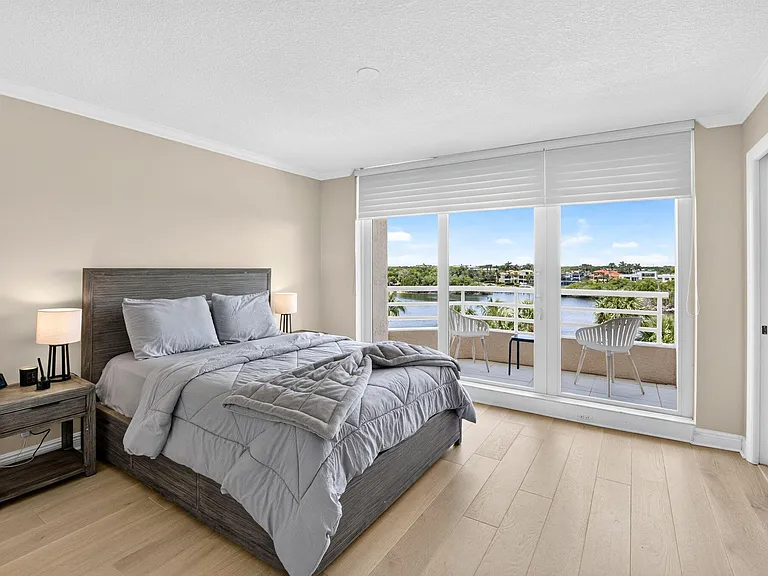4101 N Ocean Blvd #401 — Photo 29