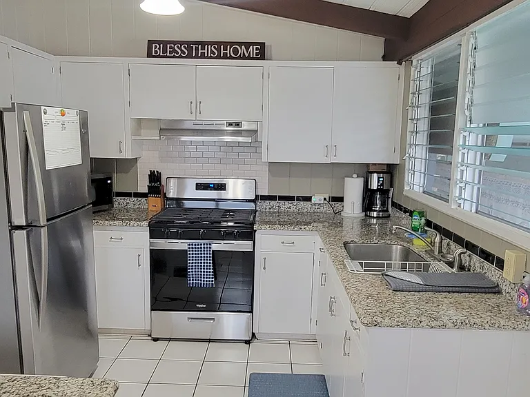 1327 Keolu Dr — Photo 4