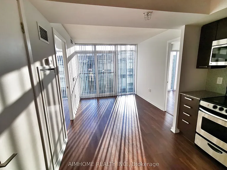 36 Lisgar St #2207E — Photo 13