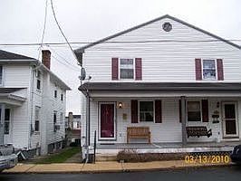 Home for Sale in Elizabethtown, Pennsylvania $134,900