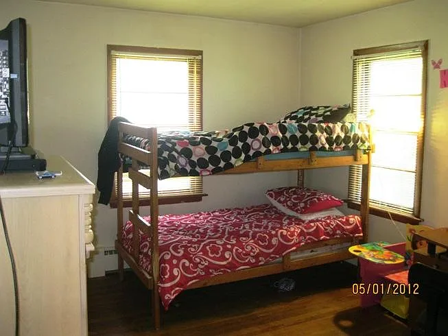 1417 Rose Dr — Photo 7