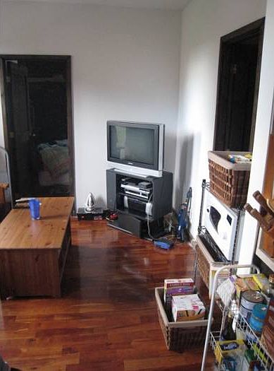 1st image of 203 E 29th St