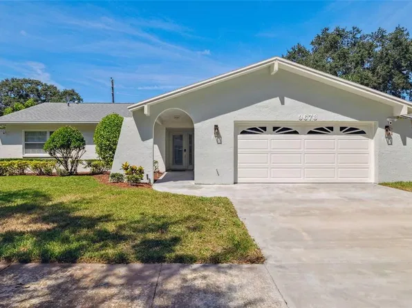 9678 121ST STREET, SEMINOLE, FL 33772