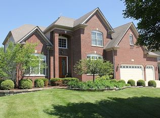 3540 Stackinghay Dr, Naperville, IL 60564
