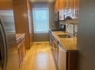 19 Burnsway Ct #9E, Baltimore, MD 21236