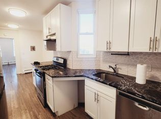 11 Zabriskie St #102, Jersey City, NJ 07307