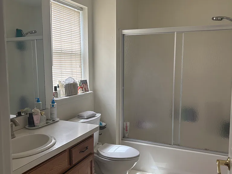53 Inwood Ave — Photo 4