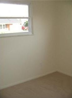 4th image of 3705 Marion Dr