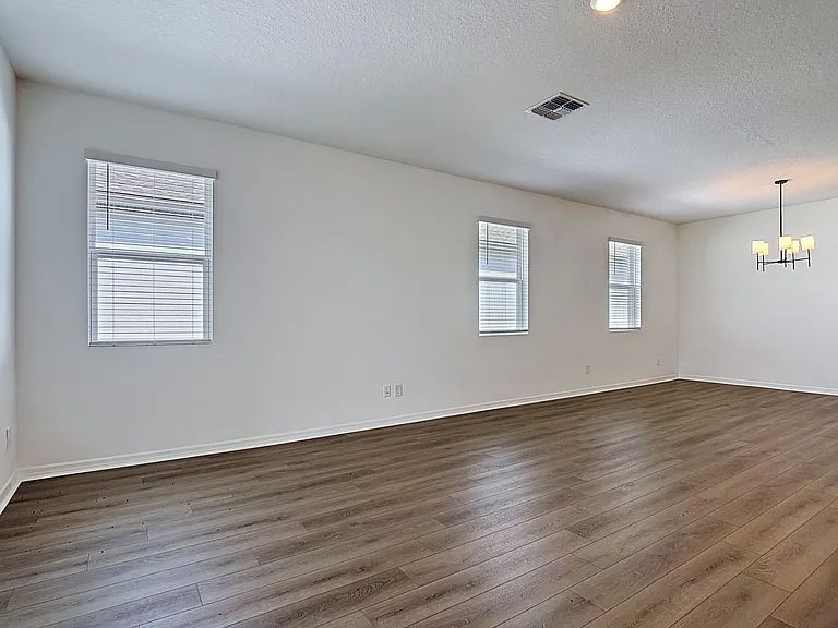 5762 Cattle Ranch Dr — Photo 16