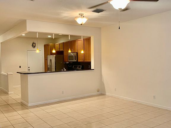 5th image of 1035 Woodfield Rd #1035