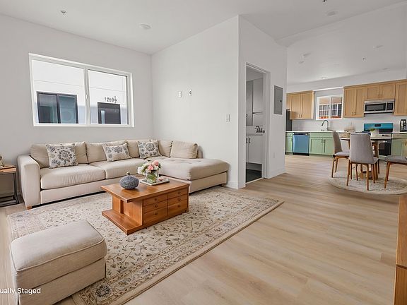 5th image of 1265 Browning Blvd #1/2