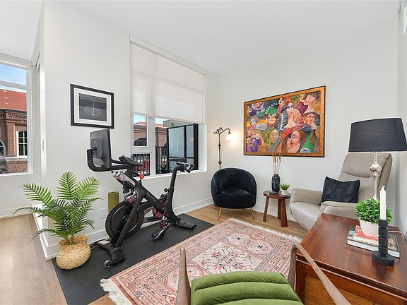 4th image of 1628 Store St #601