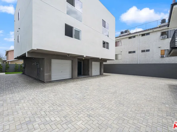 7306 Independence Ave, Canoga Park, CA 91303