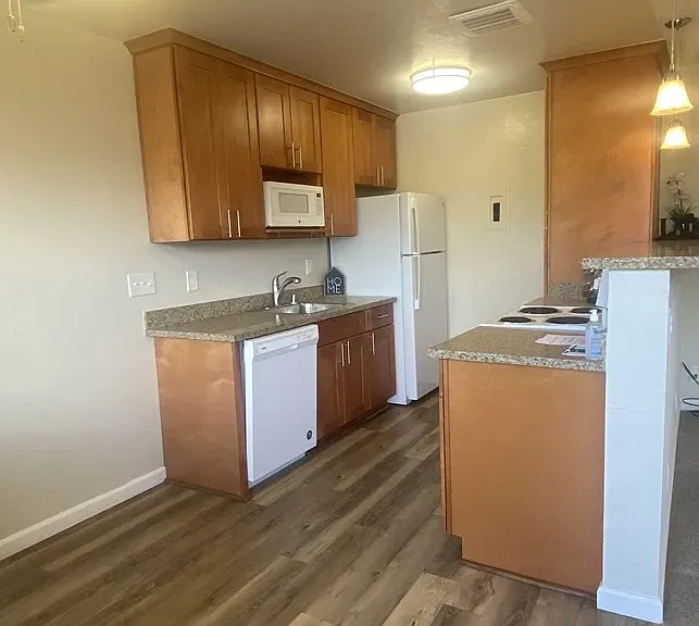 Adriatic Apartments — Photo 21