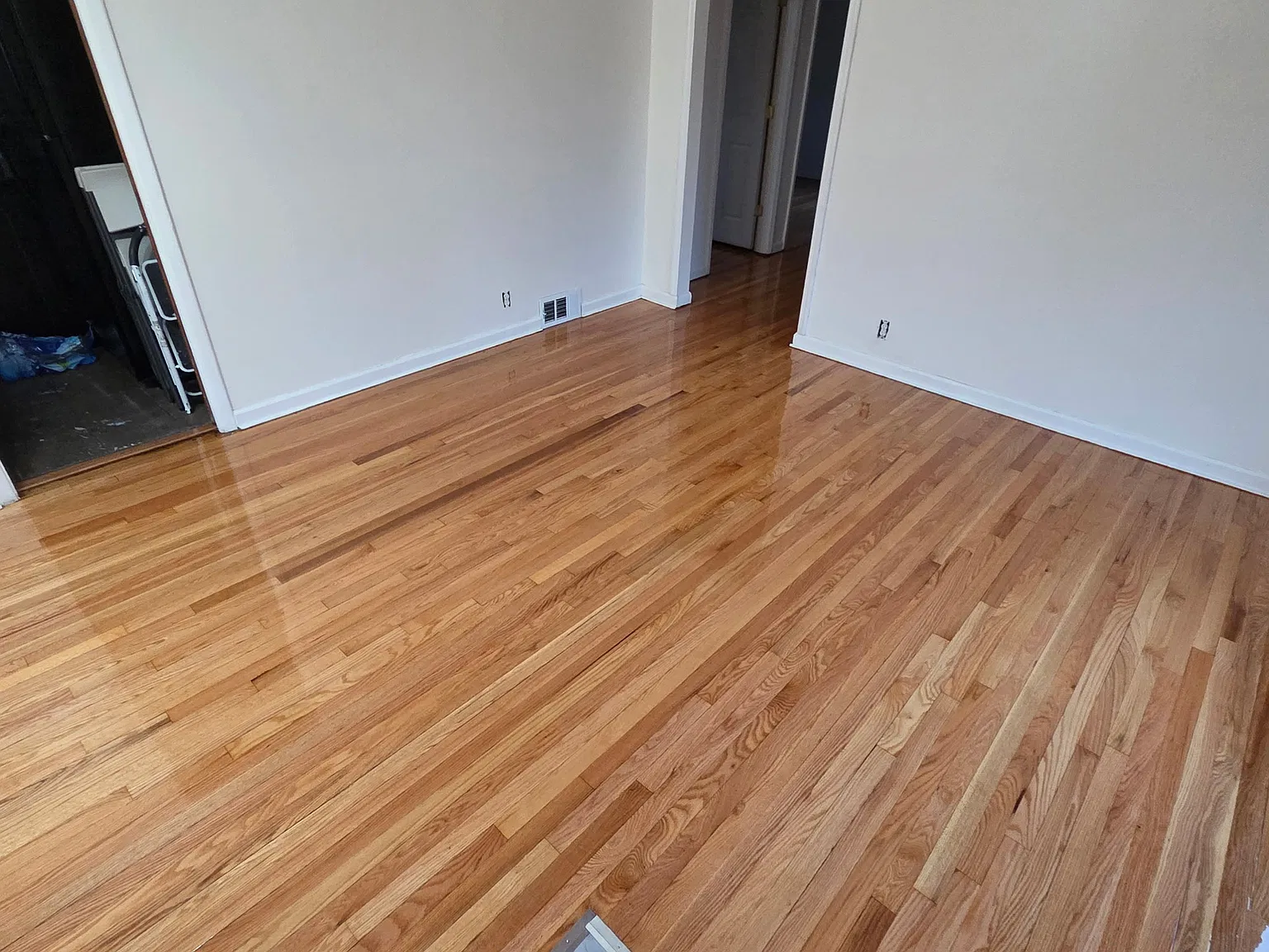 3 bed, 1772 sqft, $2,100 — Photo 3