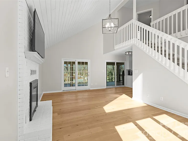 280 Lakeview Shores Loop — Photo 6