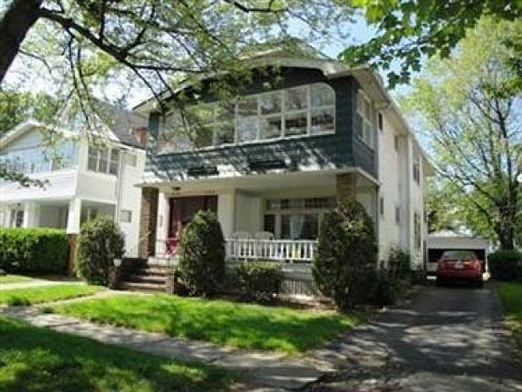 2nd image of 14948 Delaware Ave