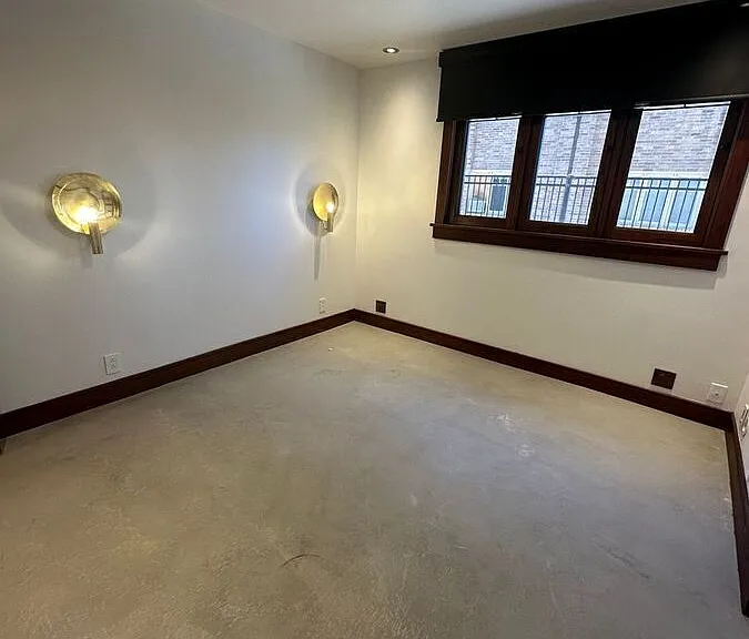 155 E 2nd Ave #3 — Photo 9