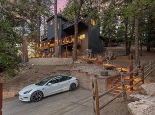 222 Grizzly Rd, Lake Arrowhead, CA 92352