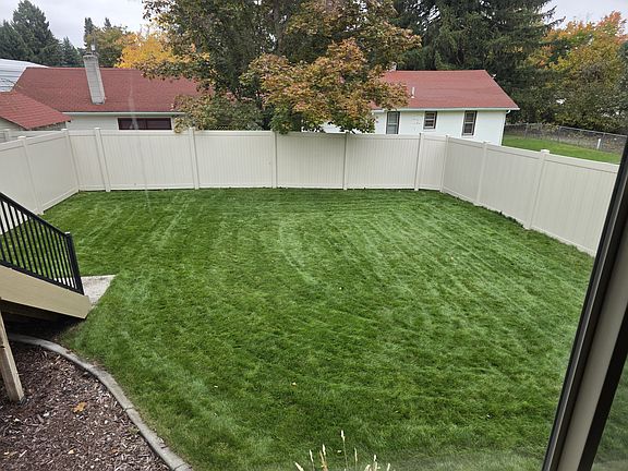 3rd image of 9306 N Mountain Ln #9306