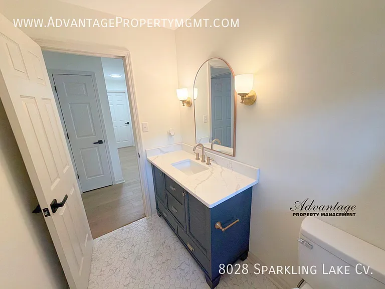 8028 Sparkling Lake Cv — Photo 30