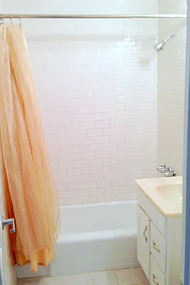 Rented by Yuan Jessica Chuang, LREB | media 27