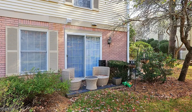91 Jamestown Rd — Photo 12