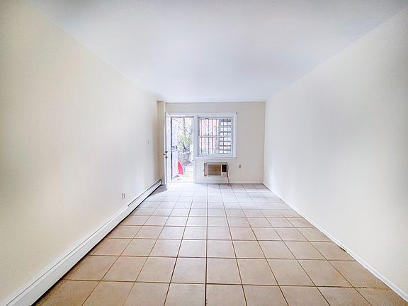 5th image of 6515 Booth St #1
