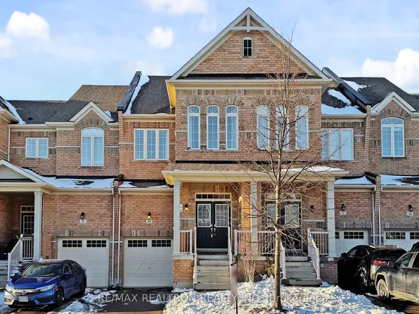 10 Gower Dr, Aurora, ON L4G 0V9