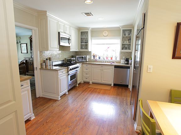 5th image of 4509 Lemp Ave