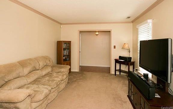 4th image of 7415 Lea Wood Ln