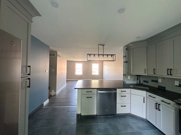 1677A Bluebird Dr #A, Morrisville, PA 19067