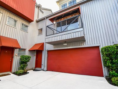 726 Andrews St, Houston, TX, 77019