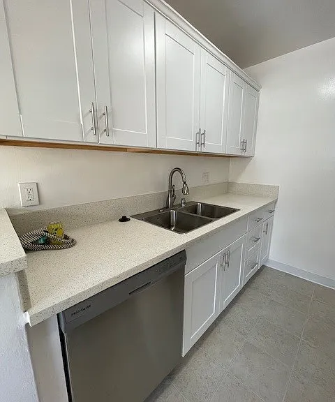 Unit 5 - 1 Bedroom 1 Bathroom