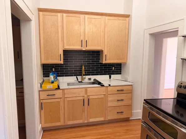 833 S Center St, Casper, WY 82601