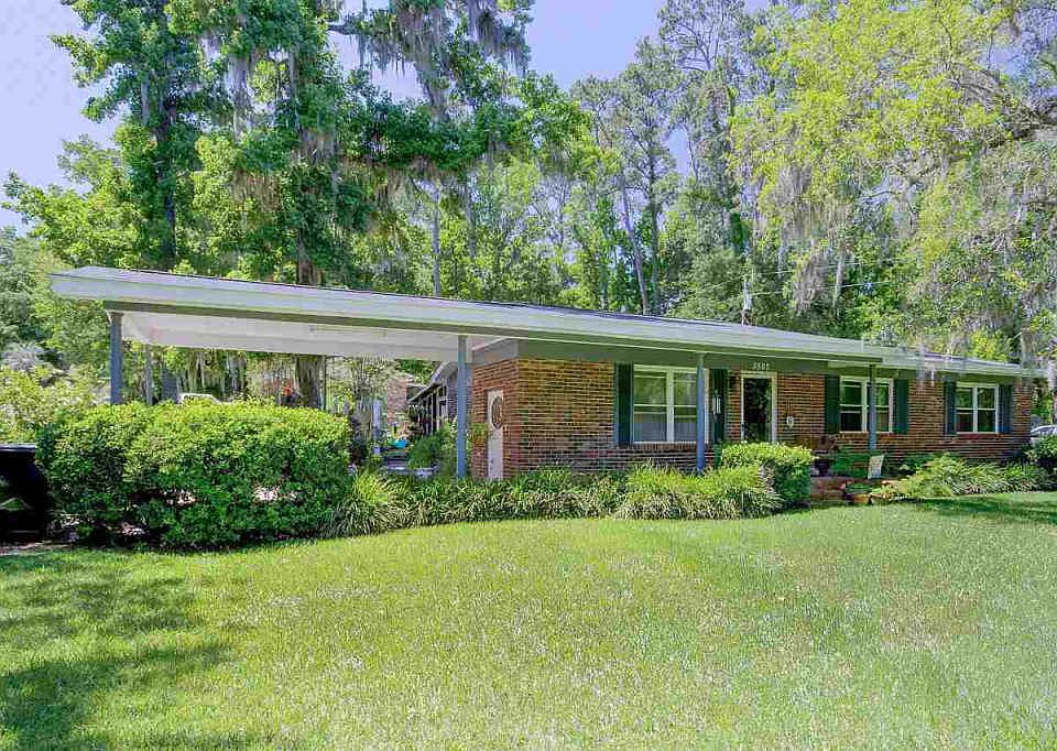1st image of 3502 Doris Dr