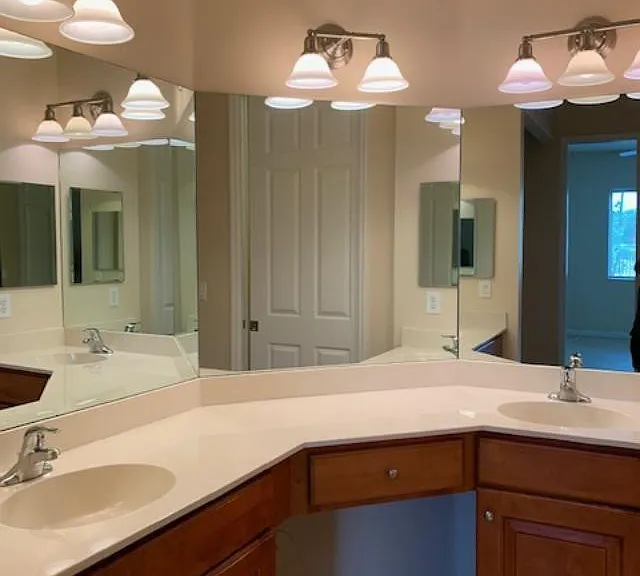 3500 Oaks Clubhouse Dr — Photo 13