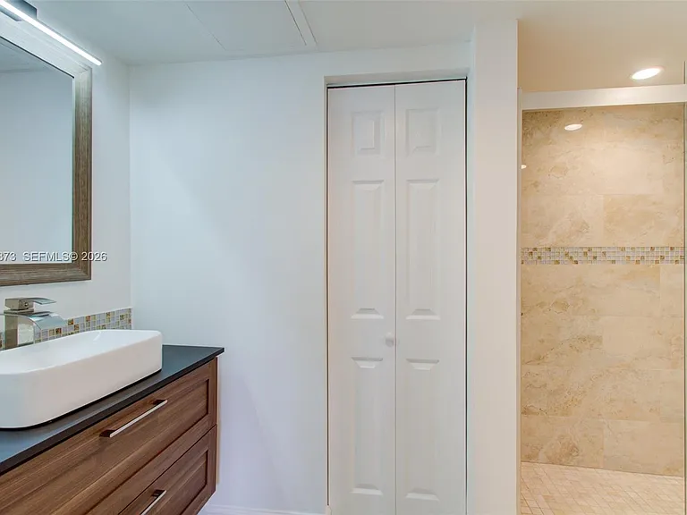 4824 N State Rd #7-9105 — Photo 27